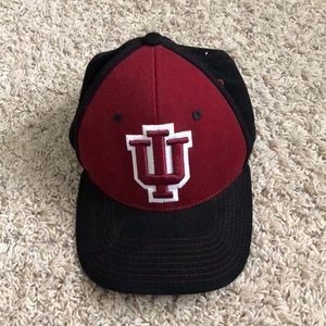IU hat